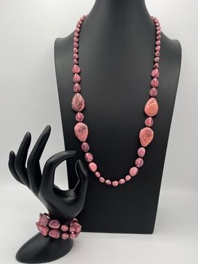 Rare Signed Miriam Haskell Mint Pink Art Glass Necklace Bracelet Set